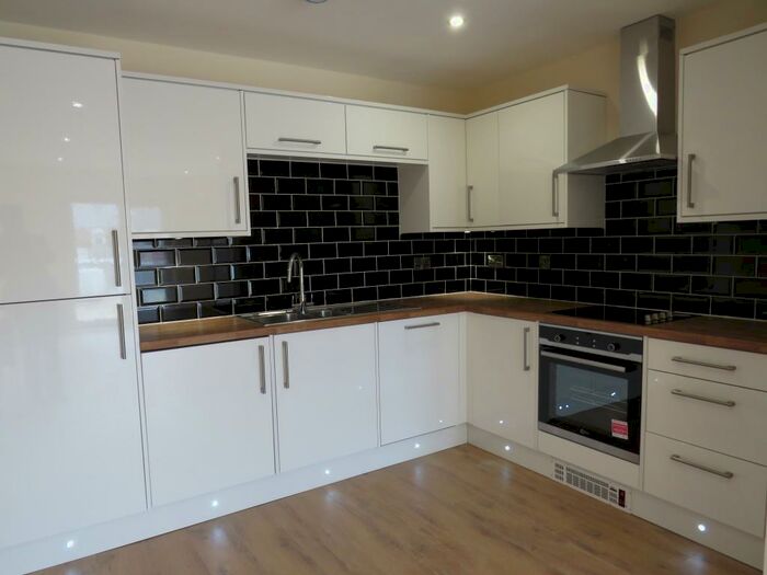 2 Bedroom Apartment To Rent In Fitzalan Road, Sheffield, S13