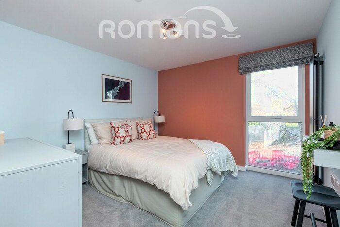 1 Bedroom Flat To Rent In Green Lane, Bagshot GU19