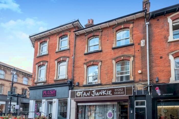 1 Bedroom Flat To Rent In Union Street, Aldershot, GU11