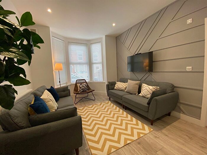 1 Bedroom Property To Rent In Margate Road, Southsea, PO5