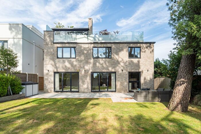 3 Bedroom Detached House To Rent In Durlston Road, Poole, BH14