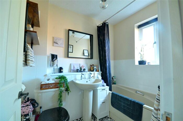 1 Bedroom Terraced House For Sale In Mindelheim Avenue, East Grinstead, West Sussex, RH19
