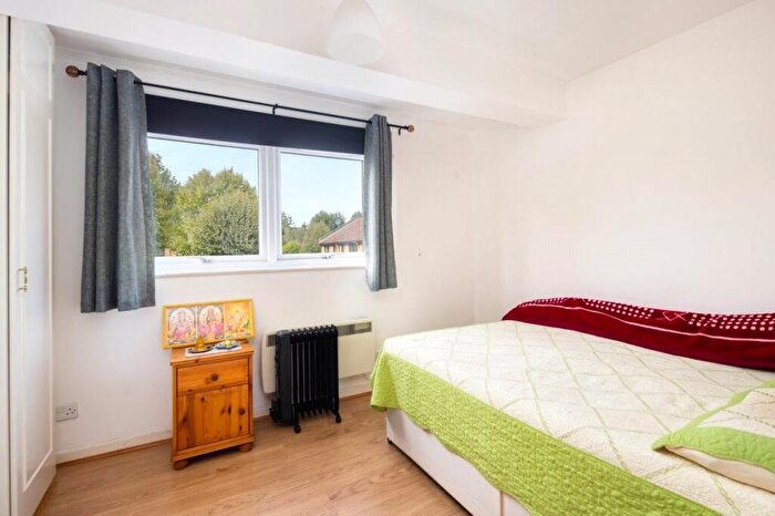 1 Bedroom Flat To Rent In Whiteadder Way, London, E14