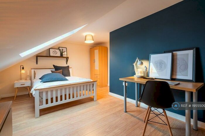 6 Bedroom Semi-Detached House To Rent In Melville Road, Coventry, CV1