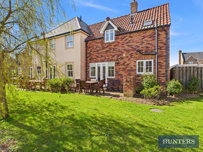 2 Bedroom End Of Terrace House For Sale In Green Close, The Bay, Filey, YO14