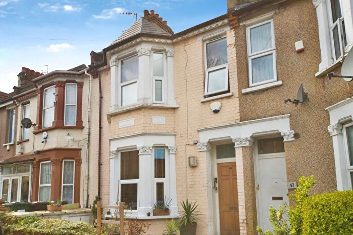 2 Bedroom Terraced House For Sale In Wilberforce Road, London, NW9
