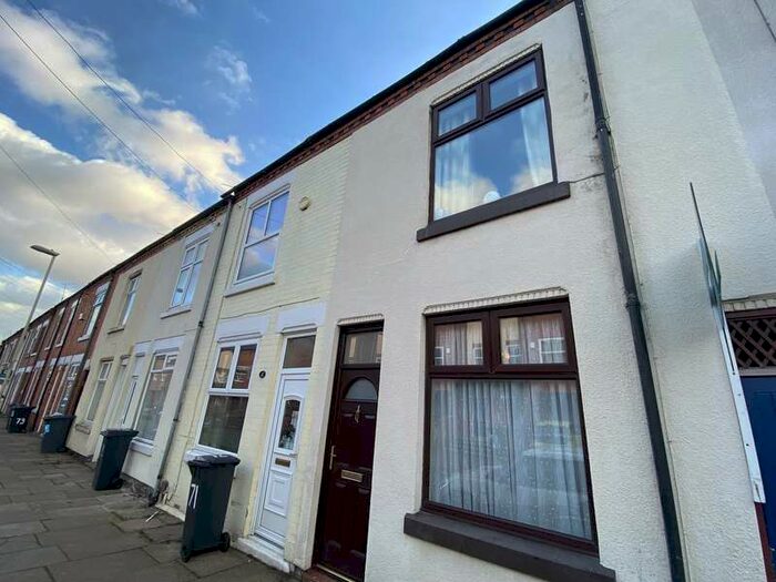 2 Bedroom House To Rent In Eastleigh Road, Leicester, , LE3