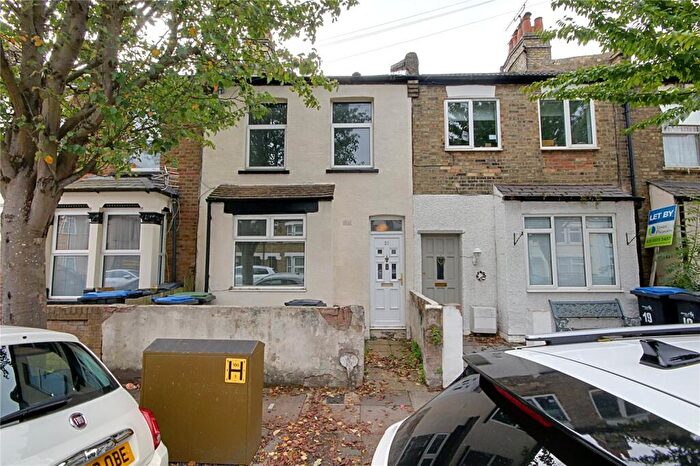 3 Bedroom Terraced House For Sale In St. Stephens Road, Enfield, EN3