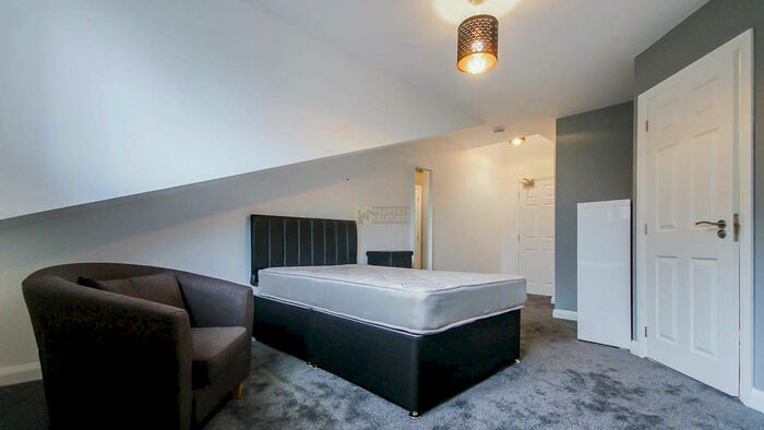 2 Bedroom Apartment To Rent In Hazelwell Street - Ensuite Property, B30
