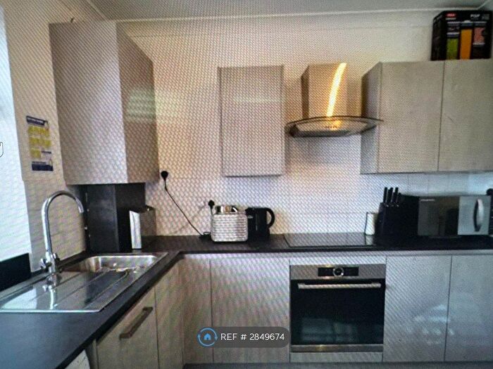 5 Bedroom Terraced House To Rent In Olive Road, London, W5