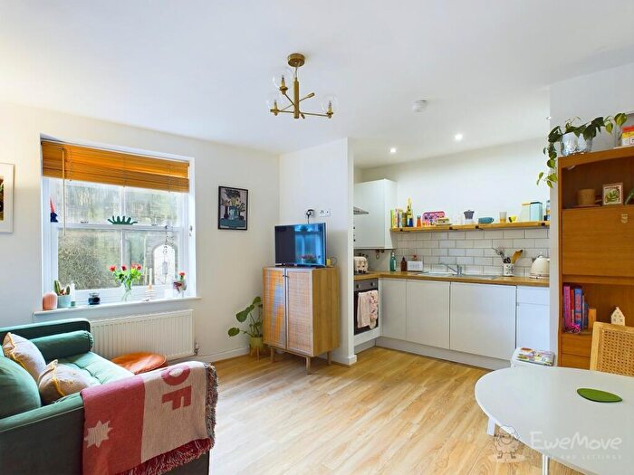 1 Bedroom Apartment To Rent In Millgate, Stockport, SK1
