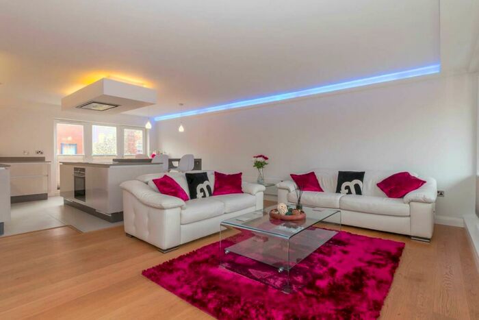 2 Bedroom Apartment To Rent In Washington Wharf, Granville Street, B1