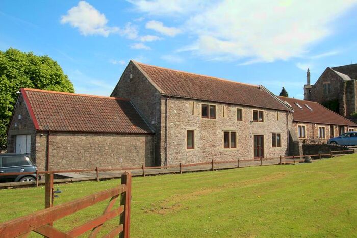 4 Bedroom Barn Conversion To Rent In The Old Barn - Portbury, BS20