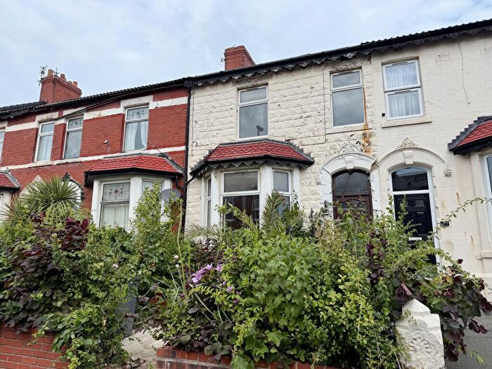 4 Bedroom Terraced House For Sale In Carshalton Road, Blackpool, FY1