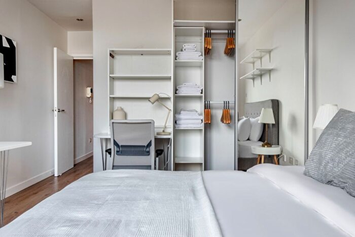Studio To Rent In Cromwell Road, London, SW7