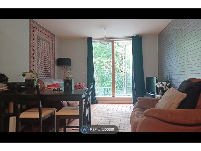 1 Bedroom Flat To Rent In Longridge, Knutsford, WA16