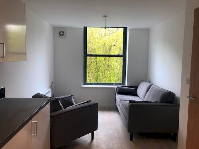 2 Bedroom Flat To Rent In Cross Street, Preston, PR1