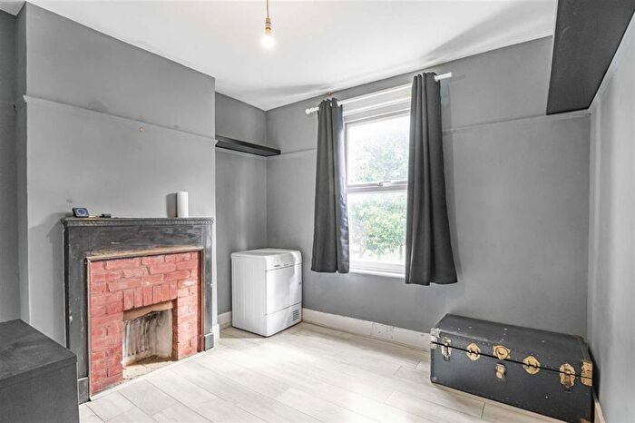 3 Bedroom Terraced House For Sale In Honeybrook Road, Balham, SW12
