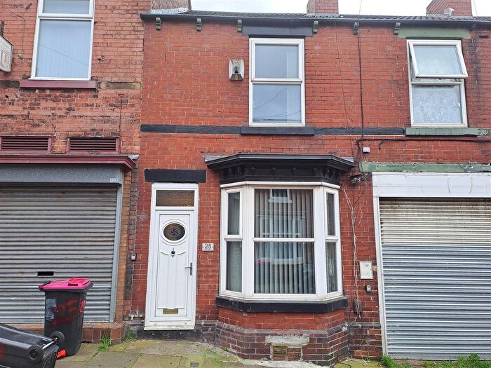 2 Bedroom Terraced House For Sale In Albion Road, Off Wellgate, Rotherham., S60