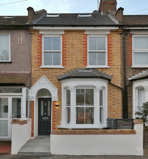 4 Bedroom Terraced House To Rent In Lancaster Road, Walthamstow, London, E17