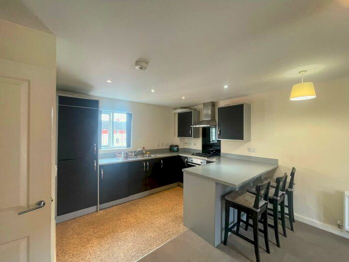 2 Bedroom Apartment To Rent In Snowberry Walk, St. George, Bristol, BS5