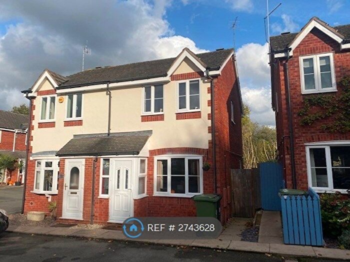 2 Bedroom Semi-Detached House To Rent In Sanctuary Close, Worcester, WR2
