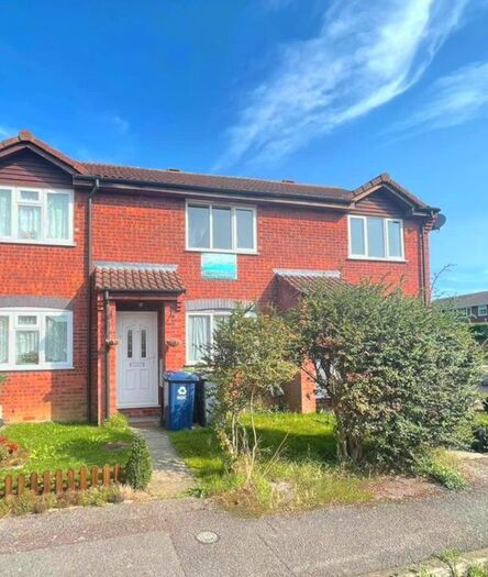 2 Bedroom Terraced House To Rent In Pembroke Avenue, Eynesbury, PE19