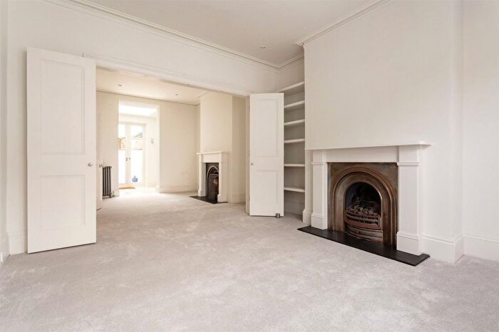 3 Bedroom Terraced House For Sale In Sudeley Street, Brighton, BN2