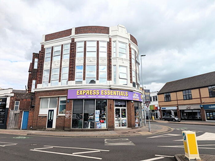 1 Bedroom Flat To Rent In London Road, Portsmouth, Hampshire, PO2