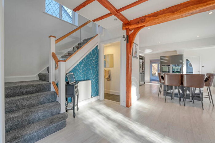 4 Bedroom Detached House For Sale In Lower Shepley Lane, Lickey End, Bromsgrove, B60