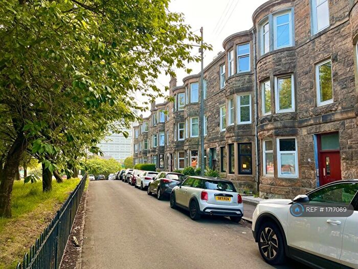 2 Bedroom Flat To Rent In Temple Gardens, Glasgow, G13