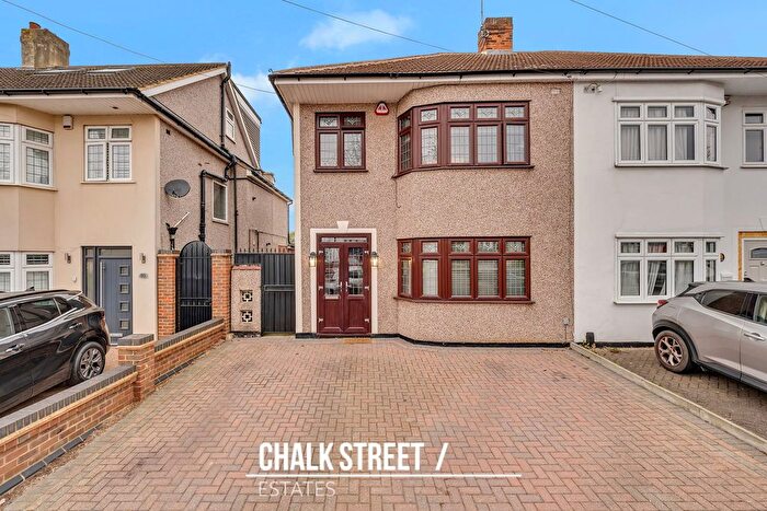 3 Bedroom Semi Detached House For Sale In Cecil Avenue, Hornchurch, RM11