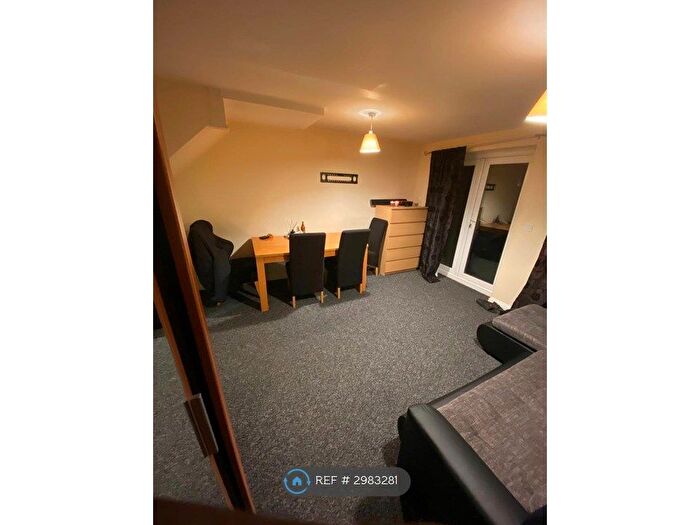 2 Bedroom Terraced House To Rent In Beeston Courts, Basildon, SS15