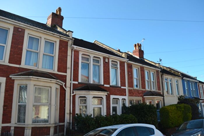 4 Bedroom Terraced House To Rent In York Road, Easton, Bristol, BS5