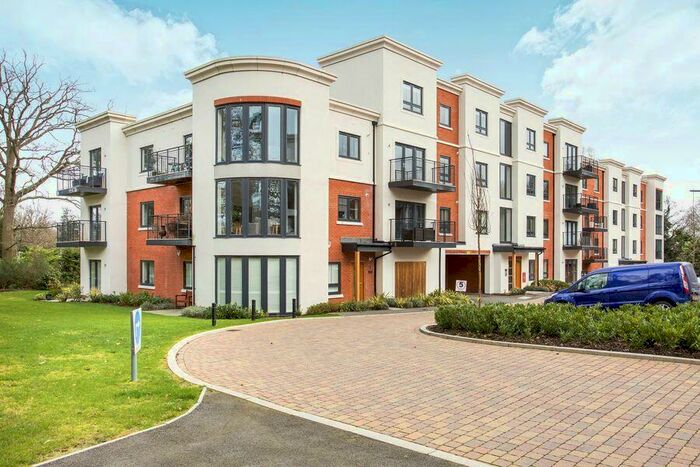 2 Bedroom Apartment To Rent In Queens Quarter, London Road, Binfield, RG42