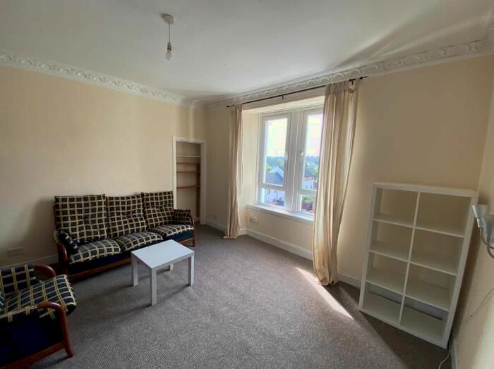 2 Bedroom Flat To Rent In 2/1, 13 Benvie Road, Dundee DD2