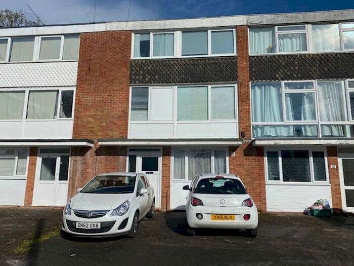 6 Bedroom Terraced House To Rent In Sparkford Close, Winchester, SO22