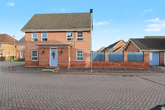 3 Bedroom Detached House For Sale In Osprey Drive, Scunthorpe, DN16