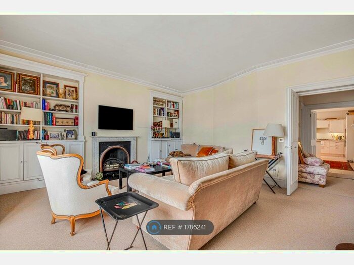 3 Bedroom Flat To Rent In Fawcett Street, London, SW10