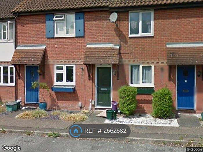 2 Bedroom Terraced House To Rent In Cusak Road, Chelmsford, CM2