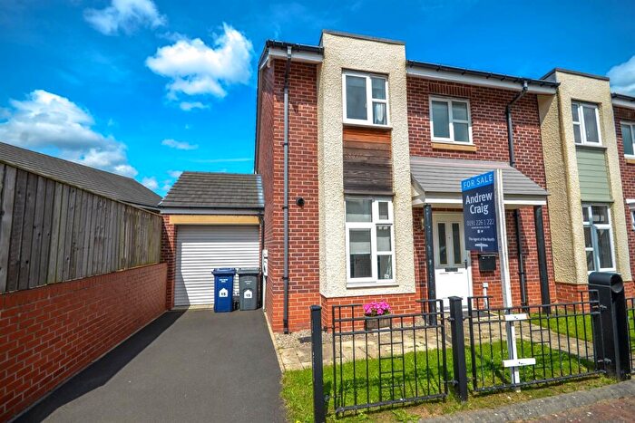 3 Bedroom Semi-Detached House To Rent In Ryedale Way, South Shields, NE34