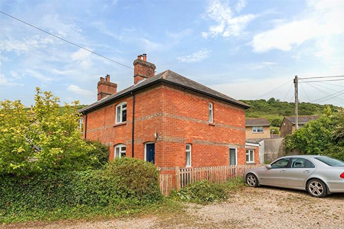 3 Bedroom Property For Sale In Back Street, Portesham, Weymouth, DT3