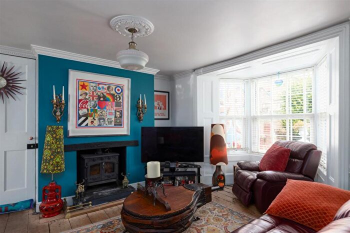 5 Bedroom Detached House For Sale In Booth Place, Margate, CT9