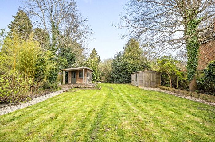 3 Bedroom Detached House For Sale In Glaziers Lane, Normandy, Guildford, Surrey, GU3
