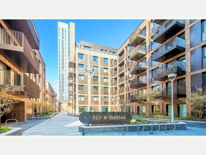 1 Bedroom Flat To Rent In Moulding Lane, London, SE14