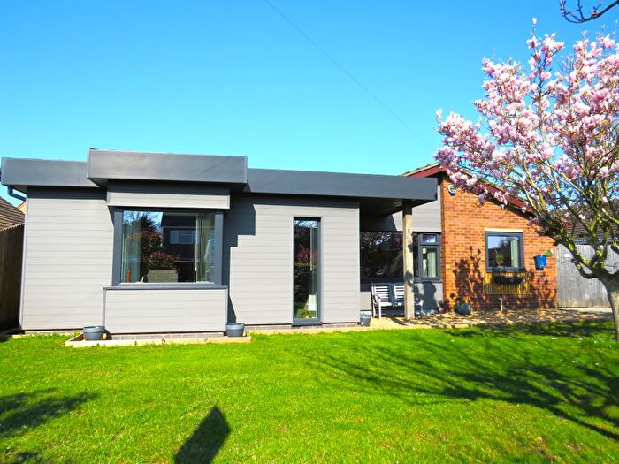3 Bedroom Detached Bungalow For Sale In Bassenhally Road, Whittlesey, Peterborough, PE7