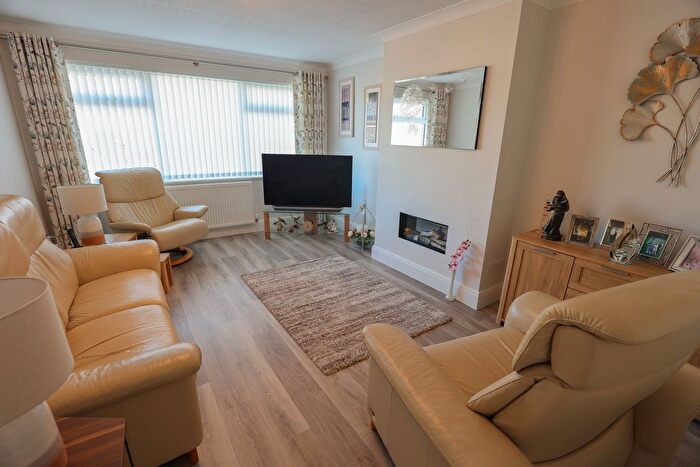 2 Bedroom Bungalow For Sale In Ashfield Avenue, Bare, Morecambe, LA4
