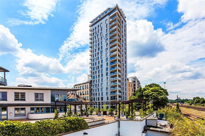 2 Bedroom Apartment To Rent In Woking, Surrey, GU22