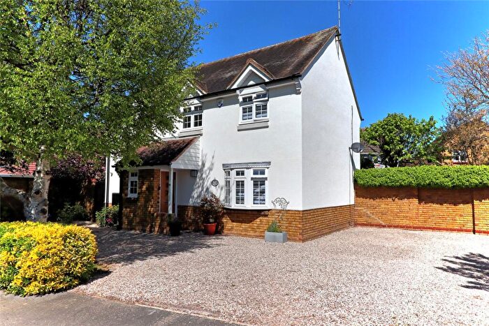 4 Bedroom Detached House For Sale In Broughton Road, South Woodham Ferrers, Chelmsford, Essex, CM3