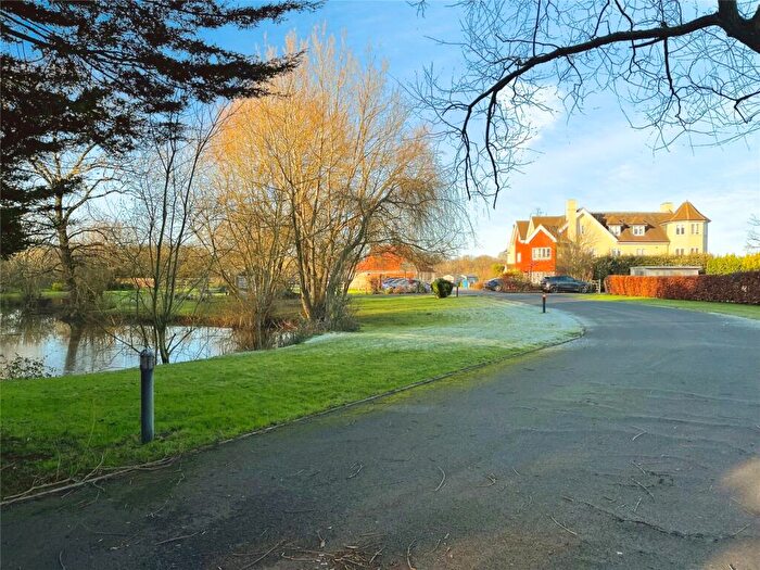 2 Bedroom Apartment For Sale In Stud Green, Holyport, Maidenhead, SL6